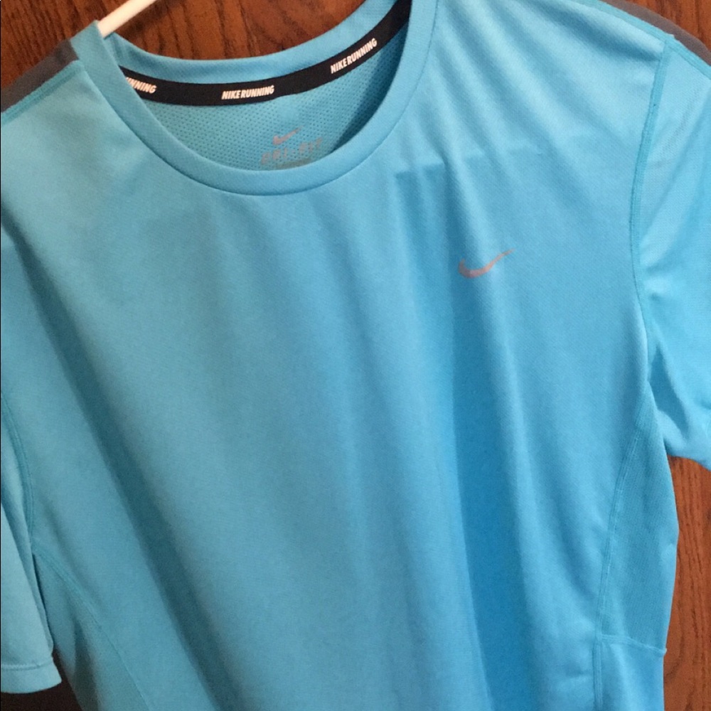 Blue & gray Nike drift shirt